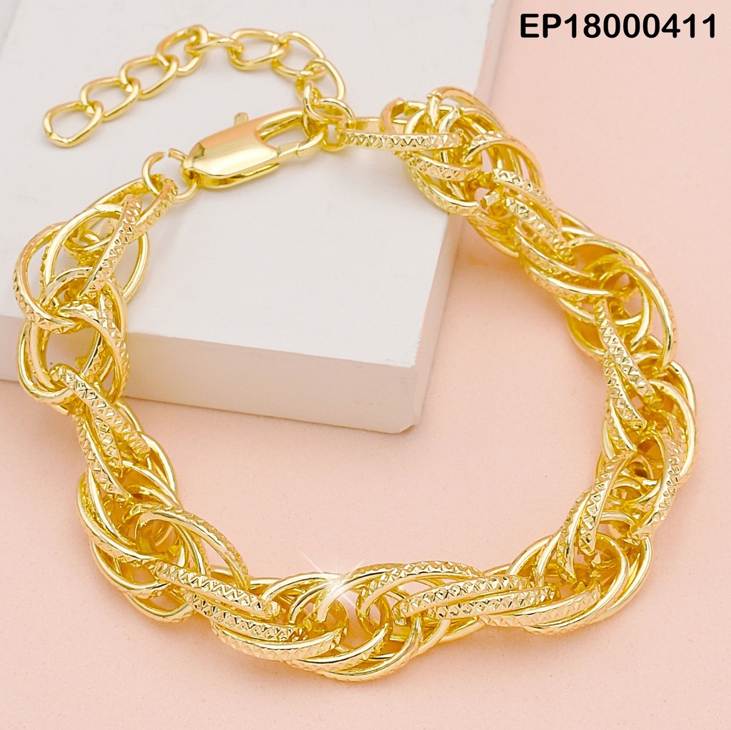 PULSERA DORADA TRIPLE ESLABONES