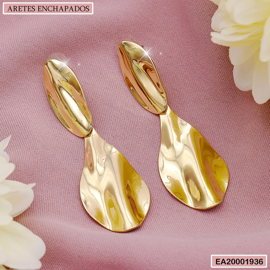 ARETES 2 HOJAS OVALADAS ONDULADAS