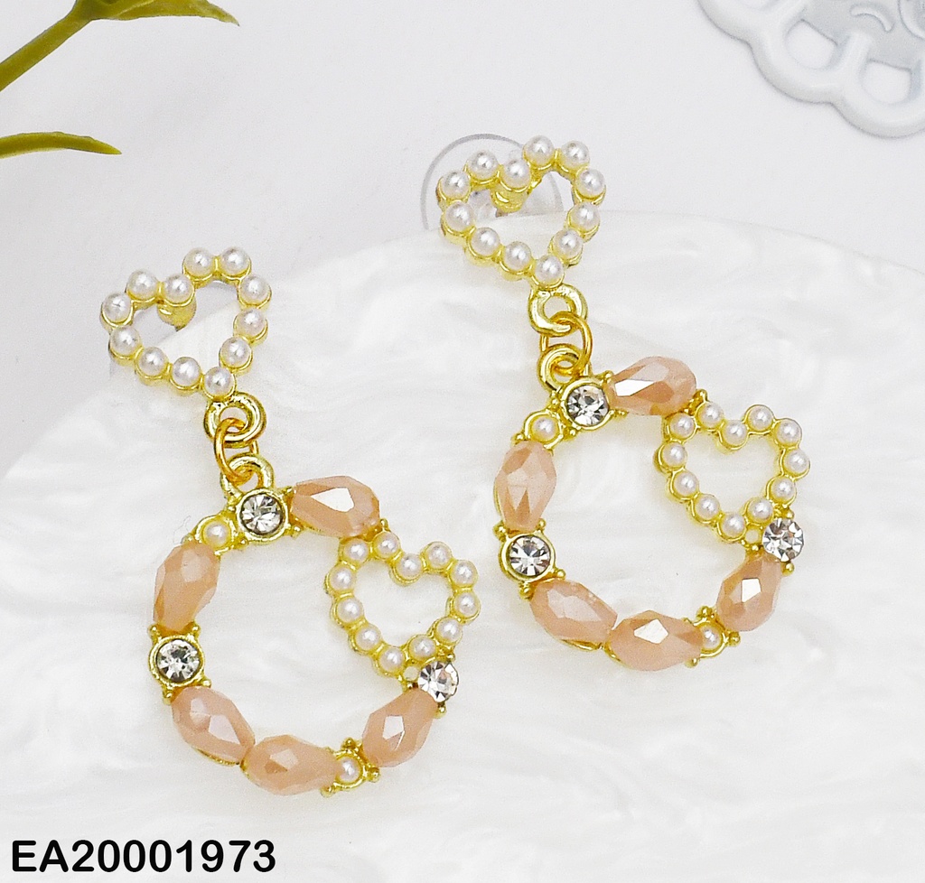 ARETES TRIPLE CROQUIS CORAZÓN PERLITAS/ROSADO