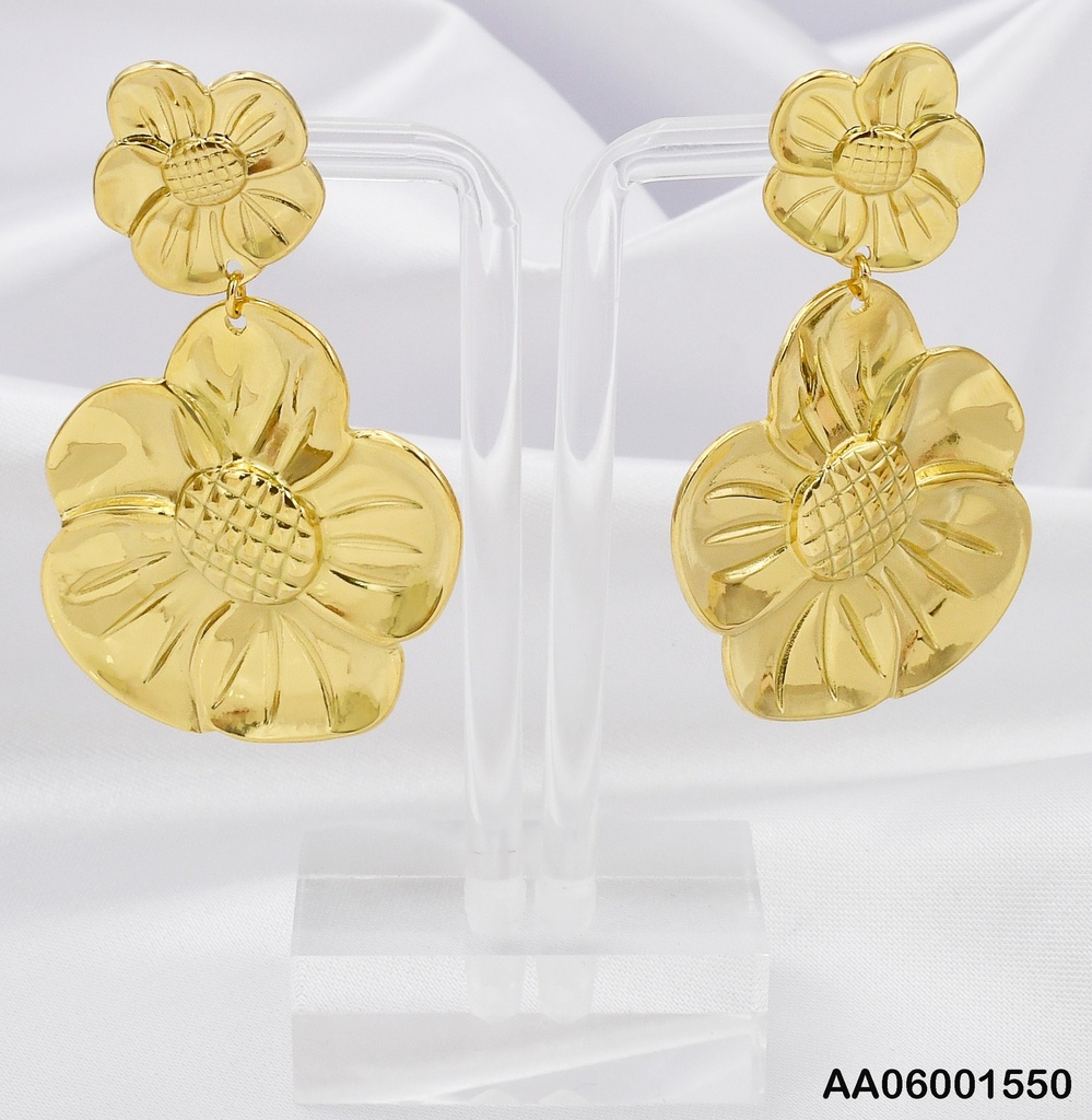 ARETES DOBLE FLOR DORADASLÍNEA VERTICAL