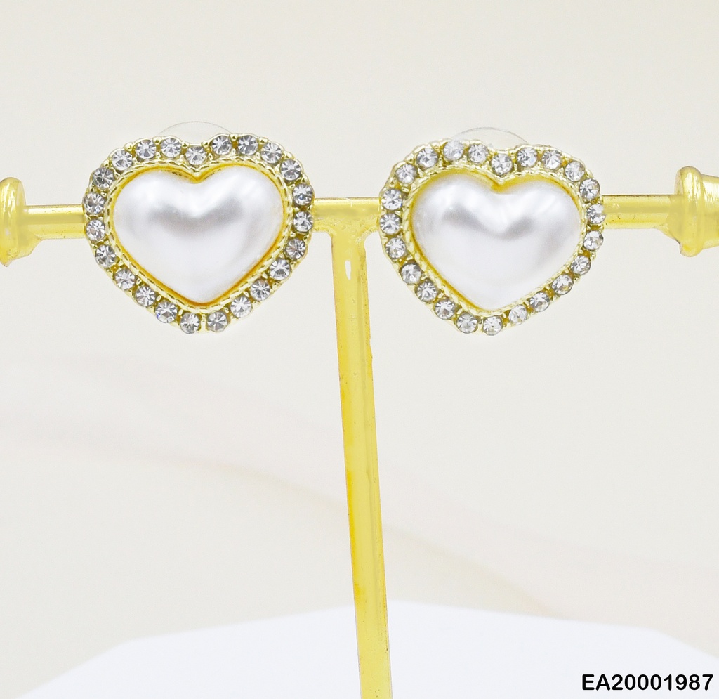 ARETES CORAZON BLANCO BORDE ZIRCONIAS