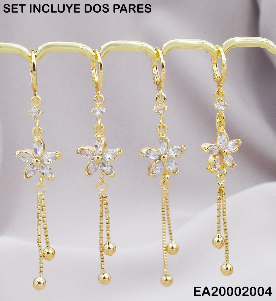 PAQUETE 2 PARES ARETES HUGGIES LARGOS FLOR 5 PETALOS ZIRCONIAS