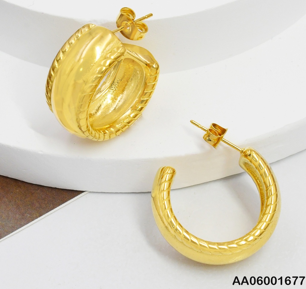 ARETES LISO ORILLAS GRABADO LINEAS 072539-334