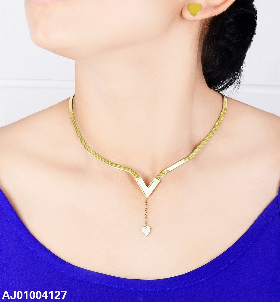 JUEGO DIJE V CONCHA NACAR / ARETES CORAZON 073159-W12