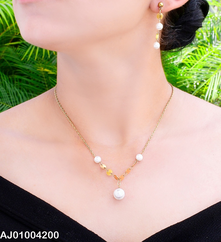 JUEGO ARETES LARGOS DIJE PERLA/ RD. PLACAS
