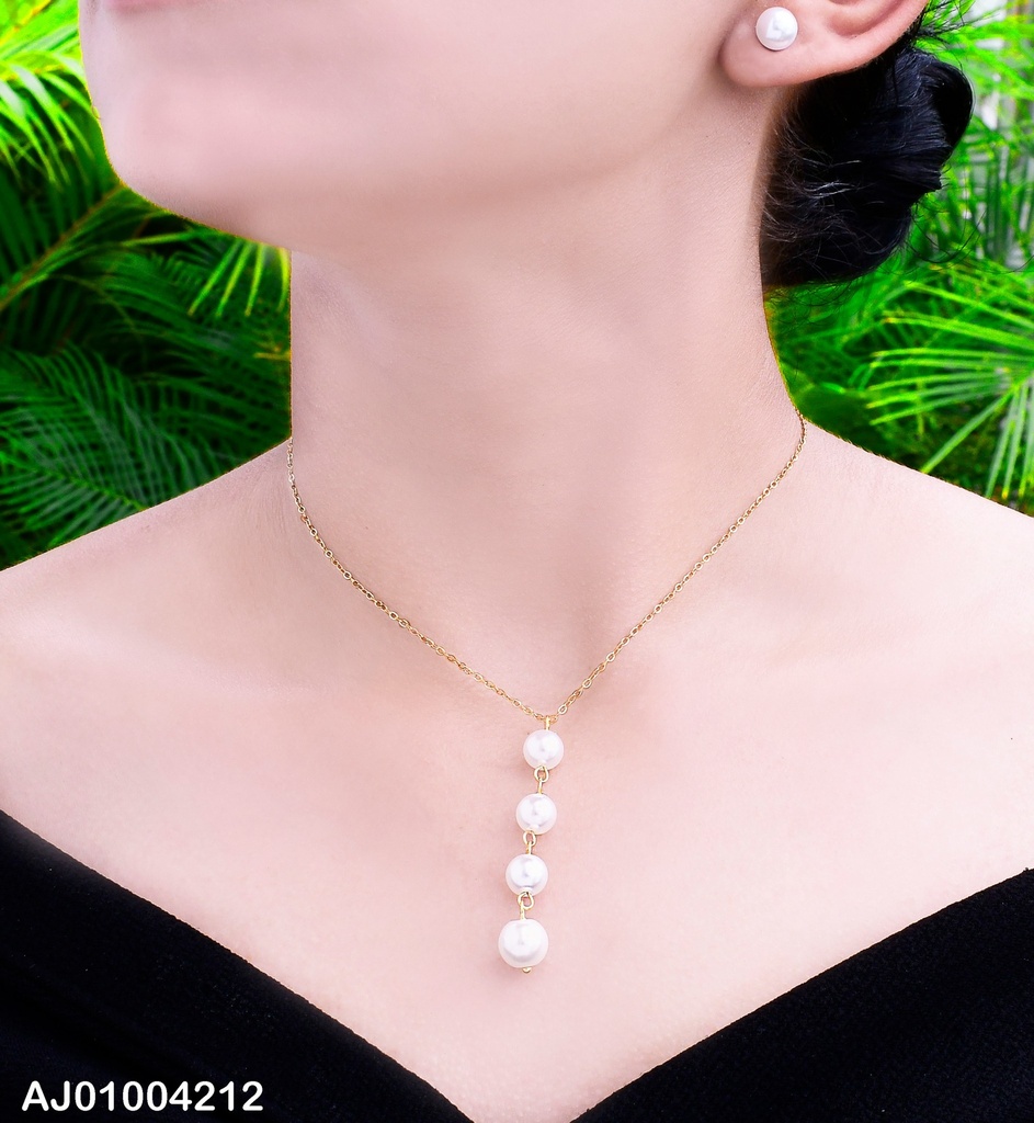 JUEGO ARETES PERLA / DIJE 4 PERLA (P.E.NOV2025)