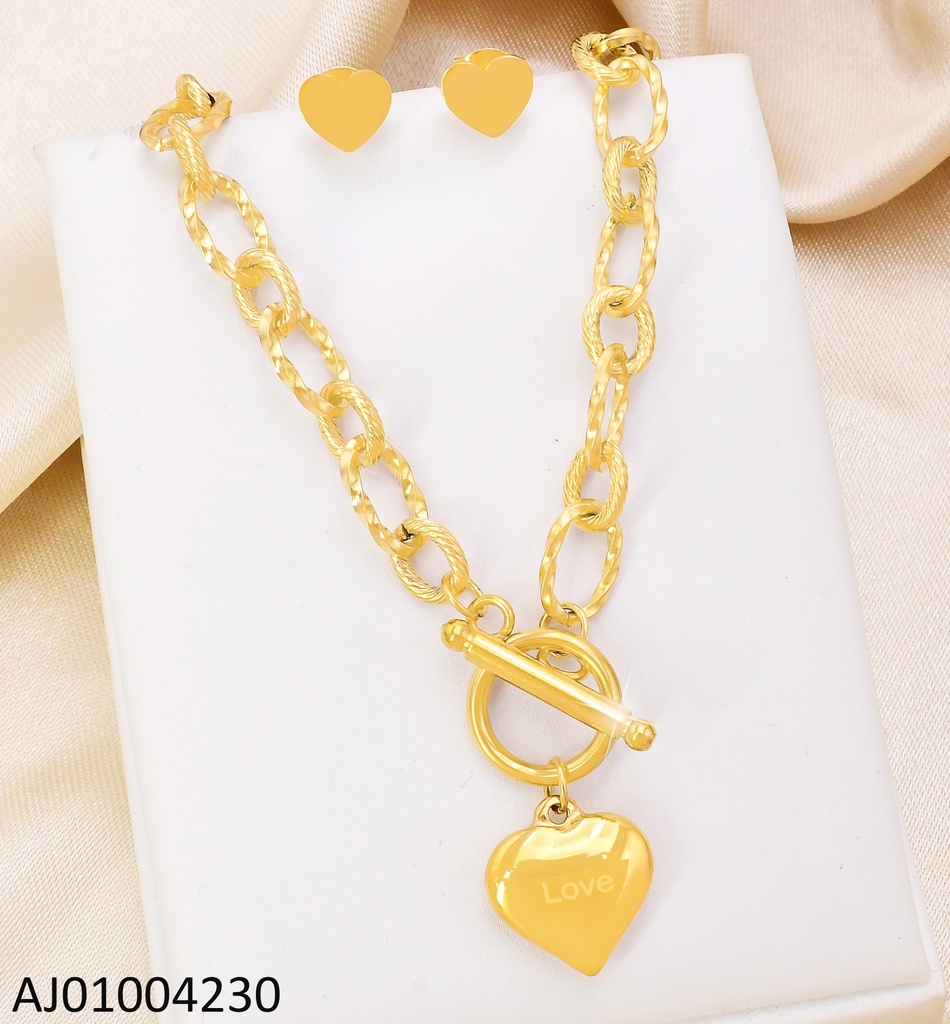 JUEGO ARETES / DIJE CORAZON CANDADO TIFANI (P.E.NOV2025)