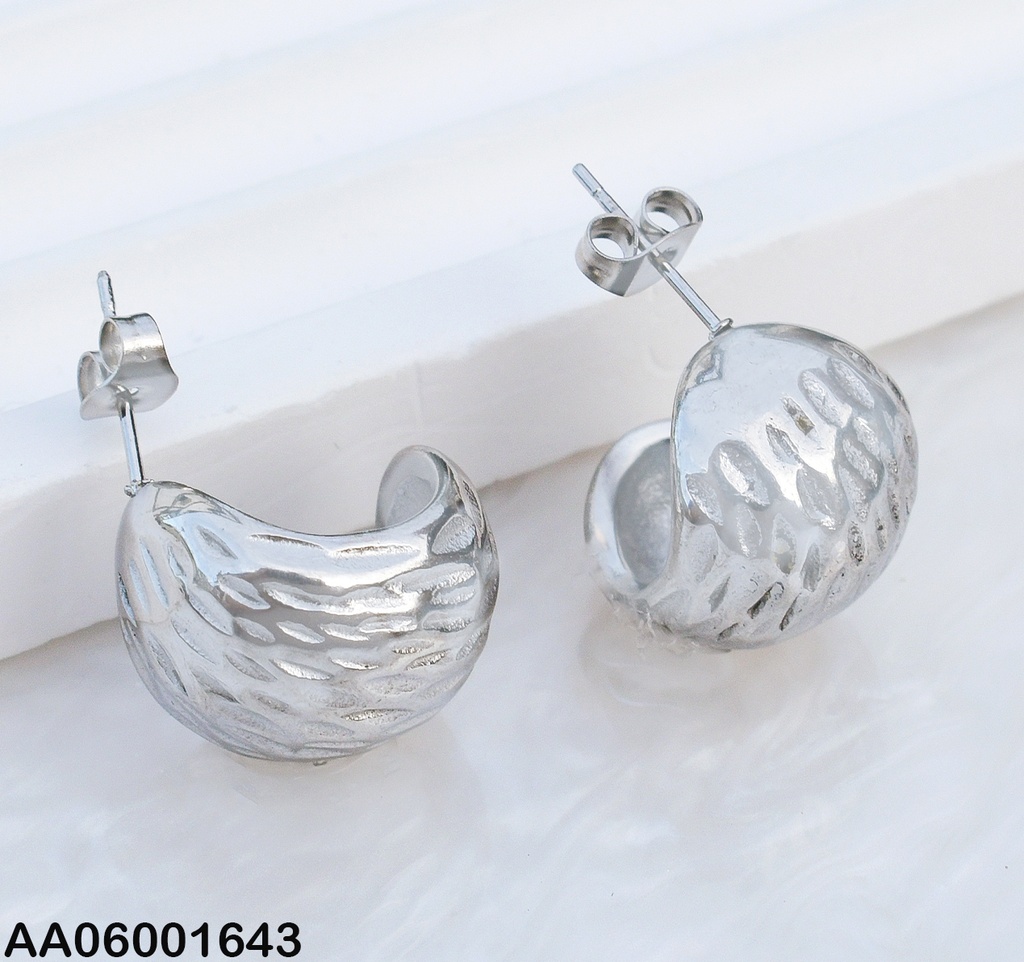 ARETES FORMA C CON GRABADO 0741332-113