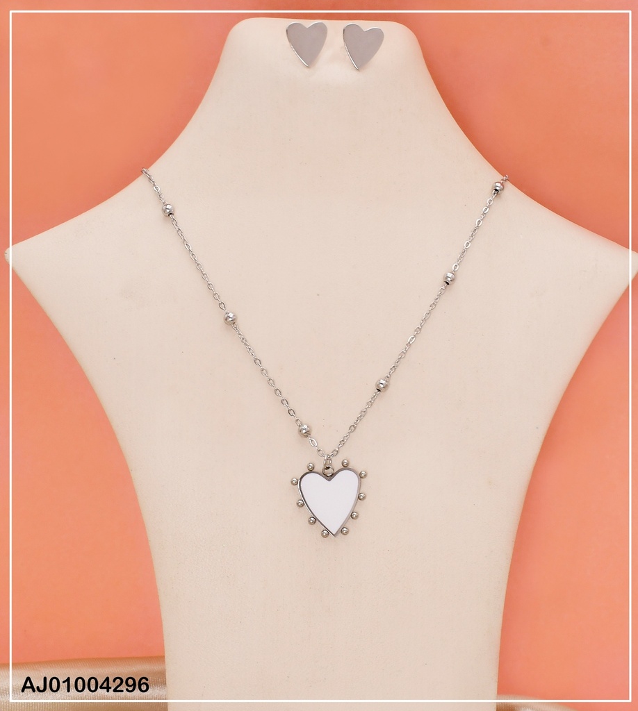 JUEGO PLATEADO ARETES / DIJE CORAZON 0711572