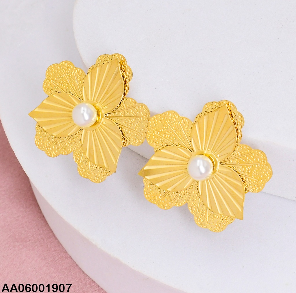 ARETES FLOR 5/3 PETALOS PERLA CENTRO 0738921-054