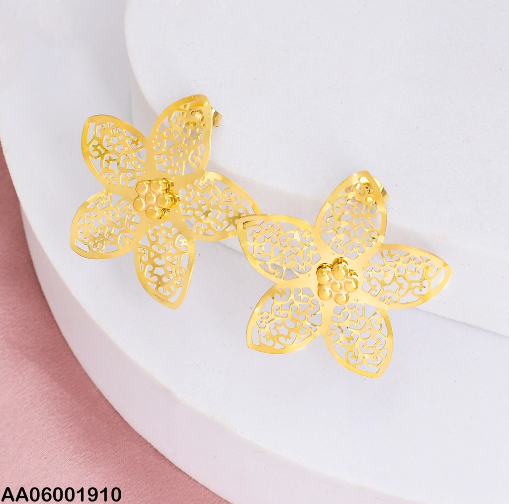 ARETES FLOR 5 PETALOS CON GRABADO 0738681-054