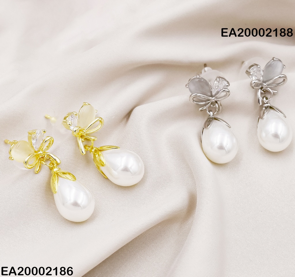 ARETES FLOR COLGANTE GOTA CREMA EE254-169