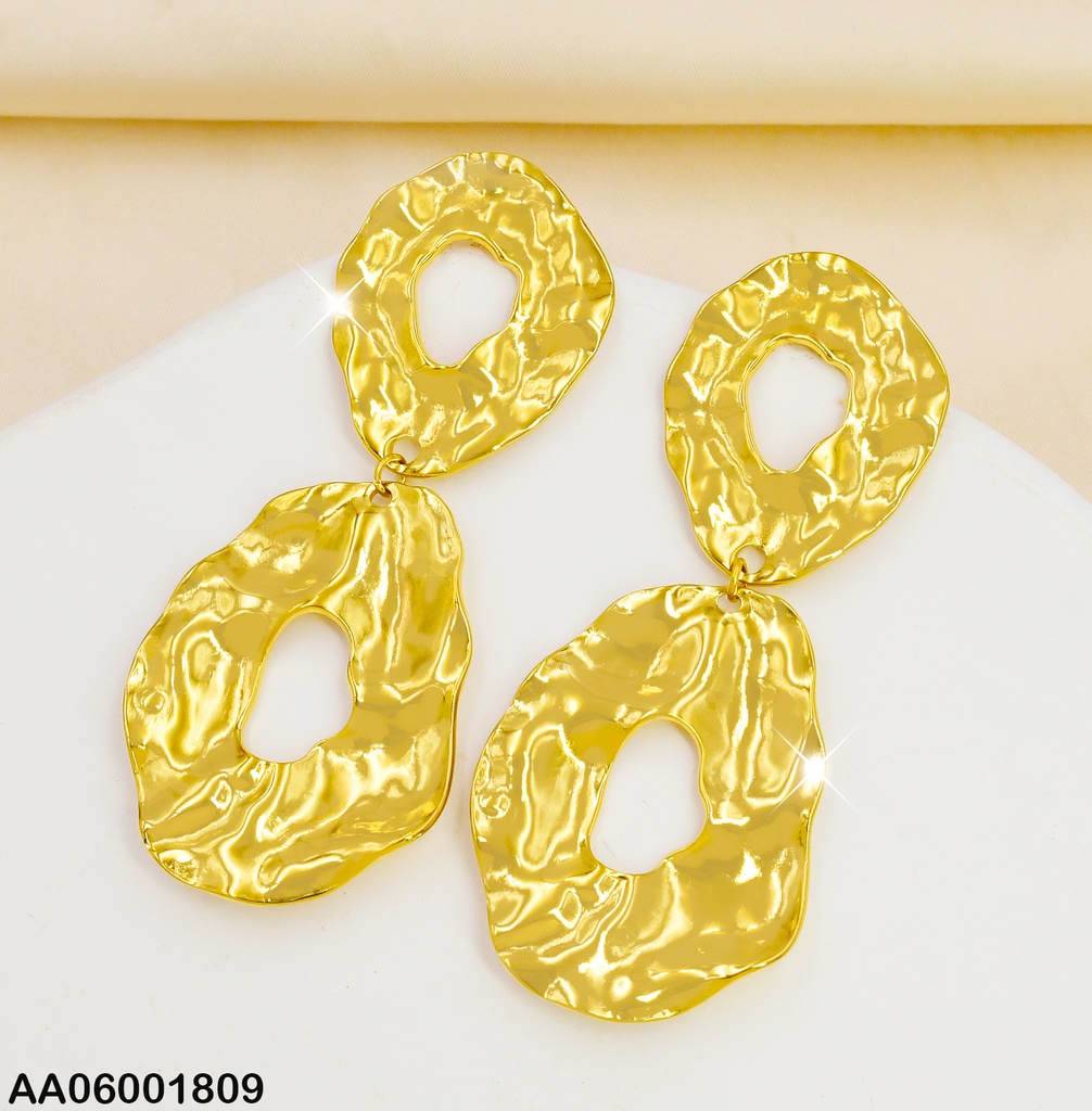 ARETES OVALOS ANCHOS PLANOS C/GRABADOS