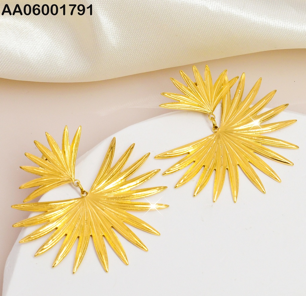 ARETES DOBLE HOJA EXTENDIDAS EN PUNTAS