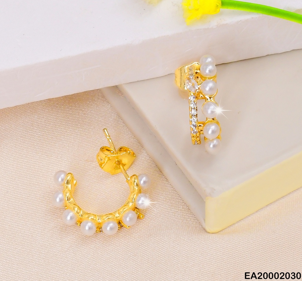 ARETES CURVA ZIRCONIA(ROMBO CENTRO)/CURVA PERLITAS