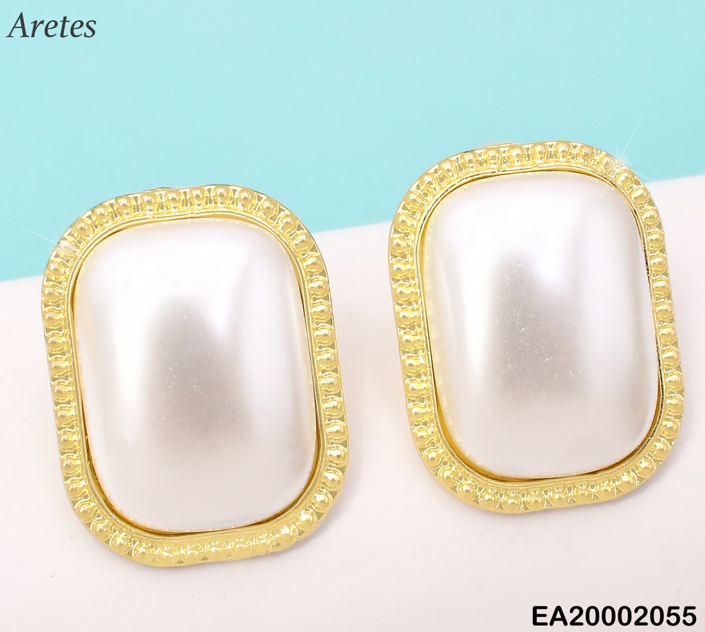 ARETES CUADRO BLANCO BORDE DORADO EE058-120 (NPE2025)