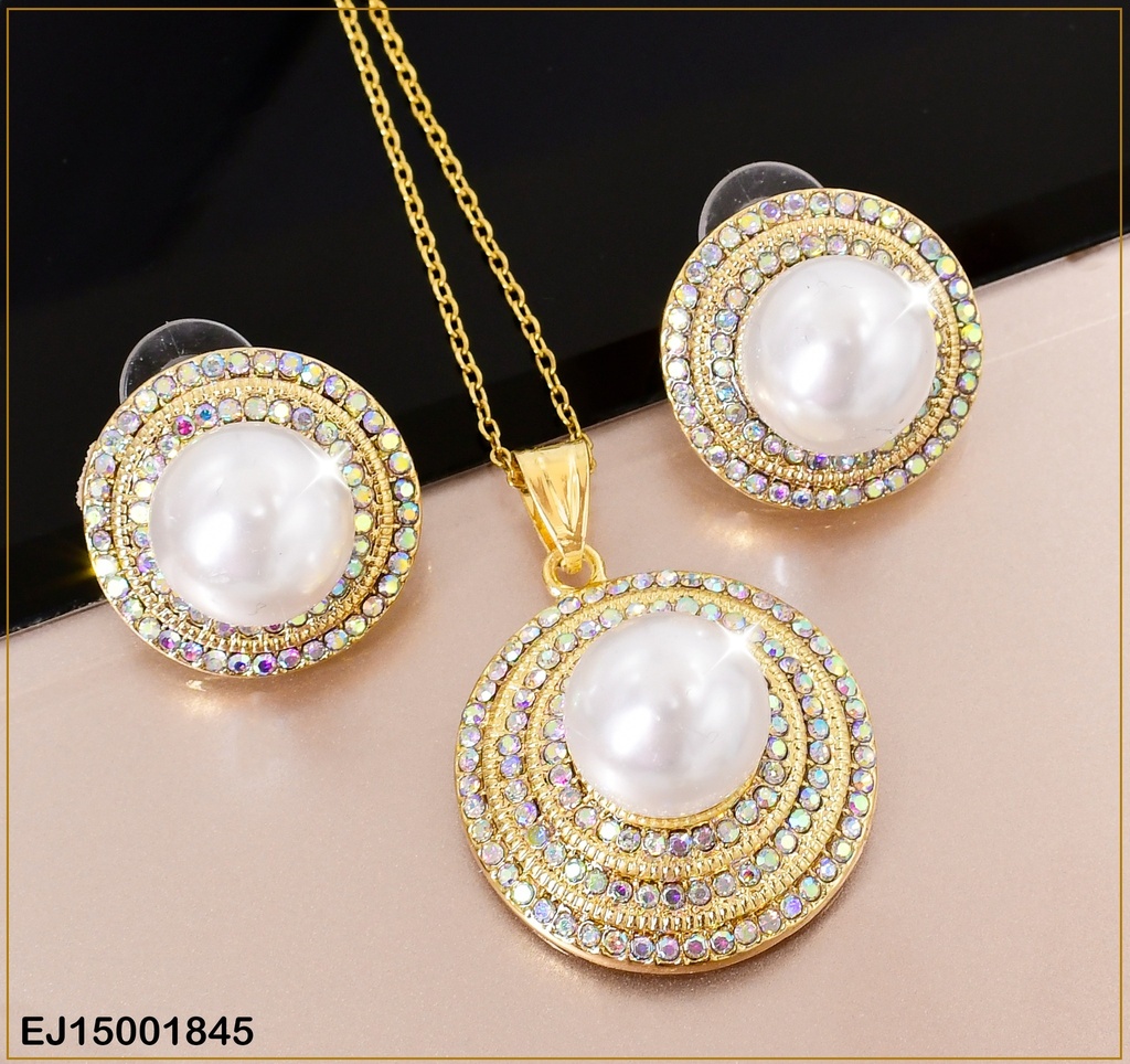 JUEGO PERLA BORDES TRIPLES ZIRCONIAS