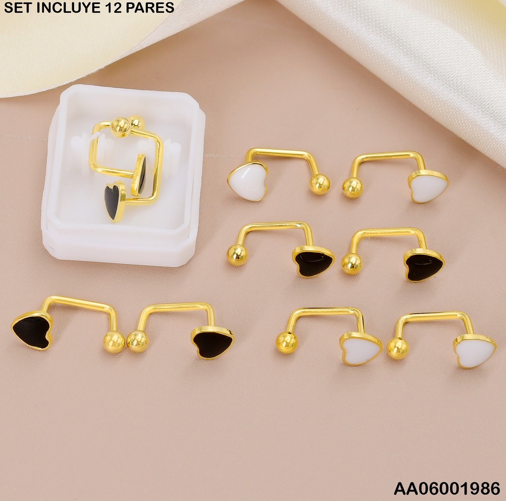 PAQUETE 12 PARES ARETES CORAZONES🤍🖤