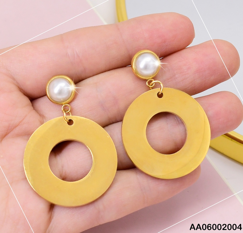 ARETES MEDIA PERLA CIRCULO PLANO COLGANTE