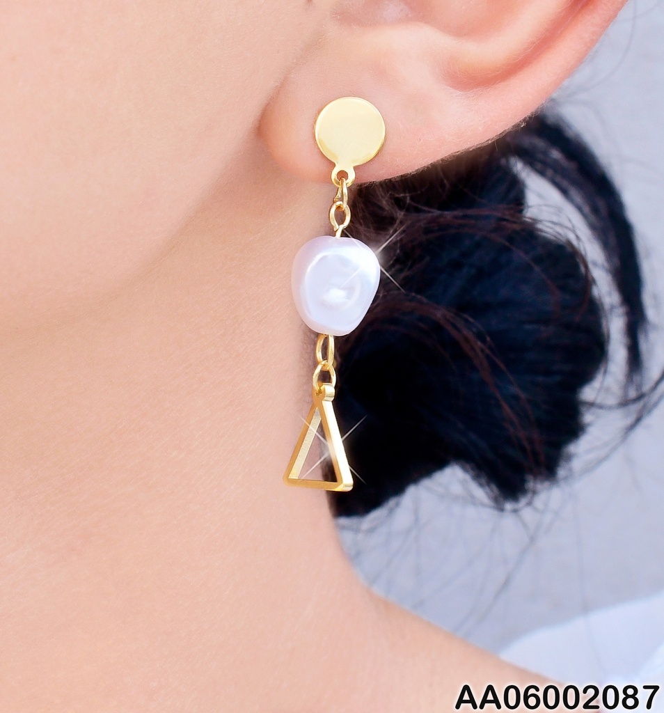 ARETES O PERLA CULTIVADA TRIANGULO # 076022-W130