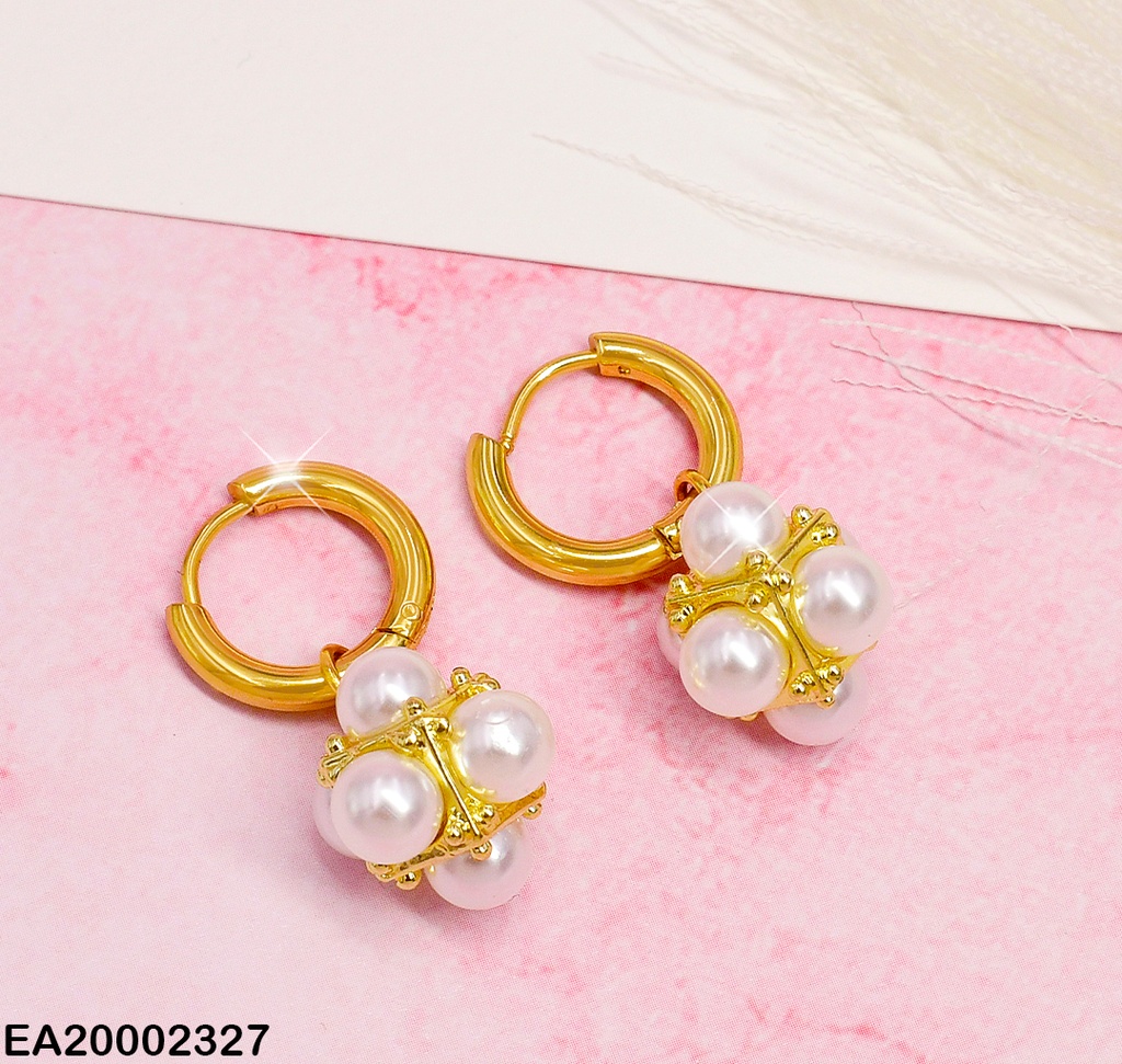 ARETES HUGUIES RACIMO DE PERLA COLGANTE