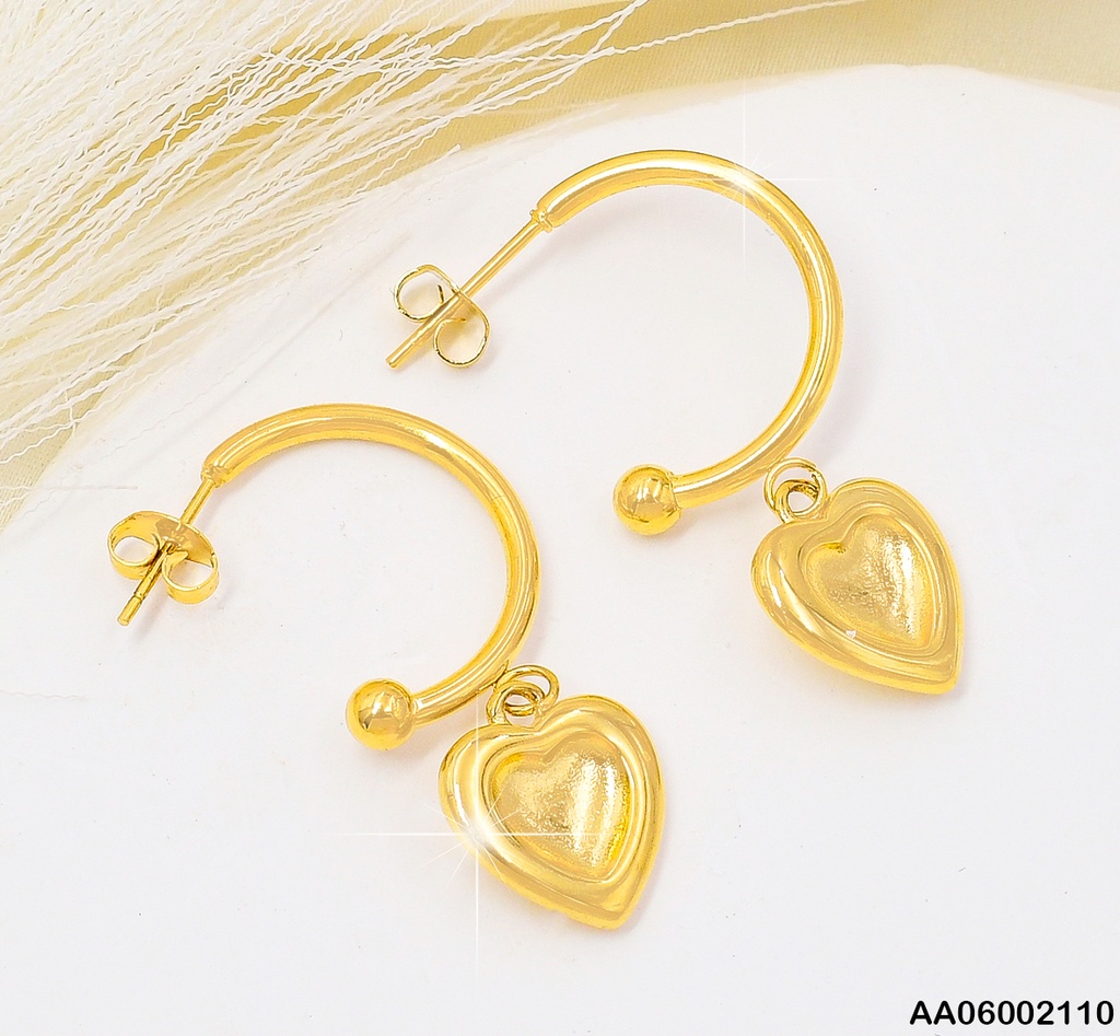 ARETES "C" PLACA CORAZON  COLGANTE 076956