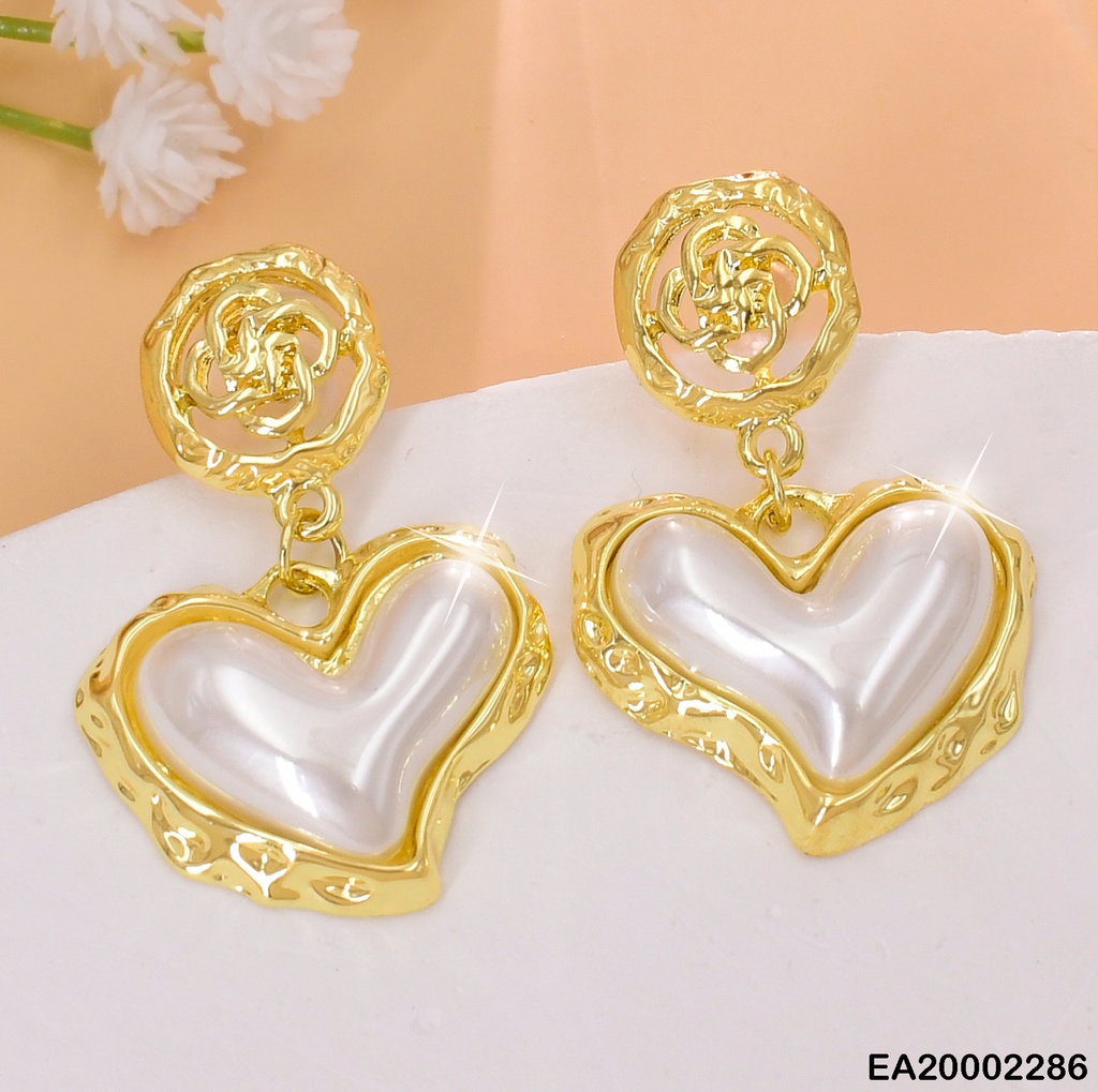 ARETES CORAZON CREMA COLGANTE # EE308-120