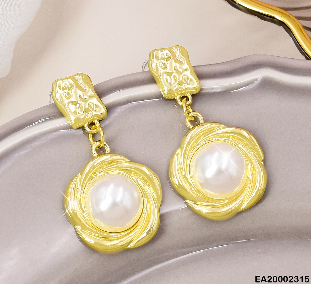 ARETES REDONDO COLGANTE CREMA # EE343-5 (NPE2025)