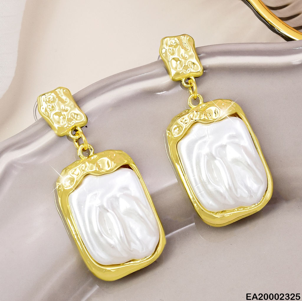 ARETES RECTANGULO CREMA # EE353-5 (NPE2025)