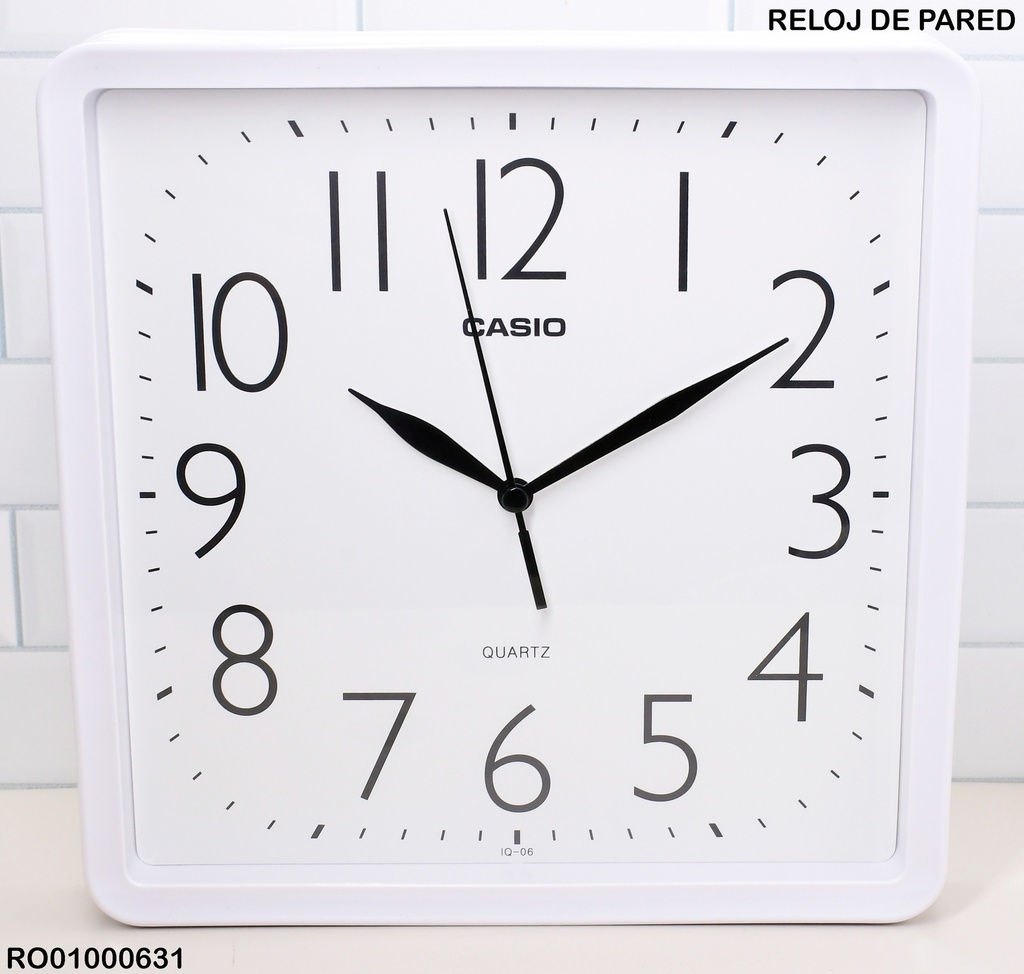 RELOJ DE PARED CUADRADO BLANCO CASIO IQ-06-7D
