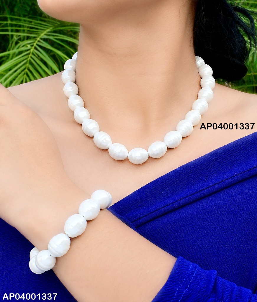 PULSERA PELOTAS BLANCAS 3002011