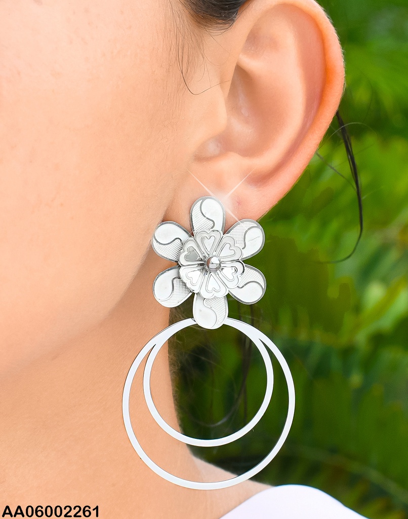 ARETES PLAT. FLOR C/GRABADOS DOBLE CIRCULOS 08040962