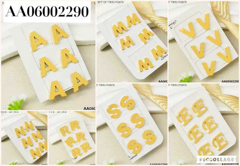 PAQUETE 3 PARES ARETES LETRAS INICIALES DORADAS SURT. A5014-100