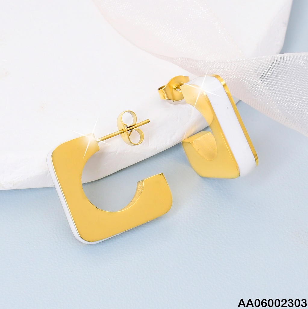 ARETES CUADRADOS BLANCOS 080812-207