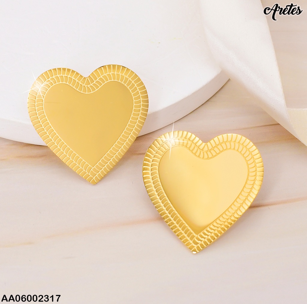 ARETES CORAZON GRABADO BORDES 076260-054