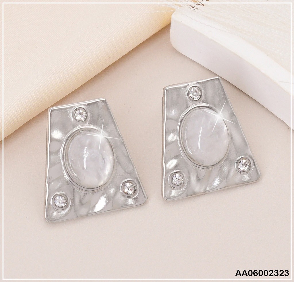 ARETES PLATD. TRAPECIO ZIRCONIAS PERLA OVALO EA370-45