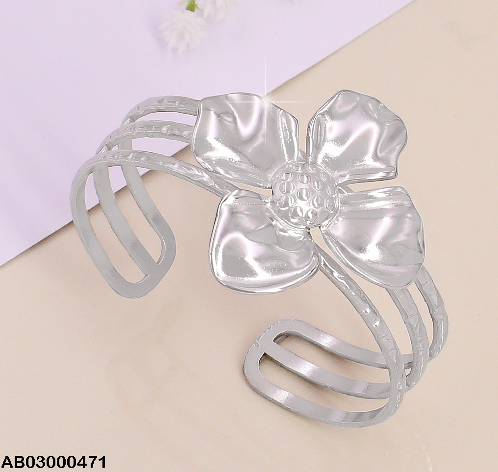 BRAZALETE PLAT. 3 LINEAS HORIZONTALES / FLOR CENTRO BA120-131