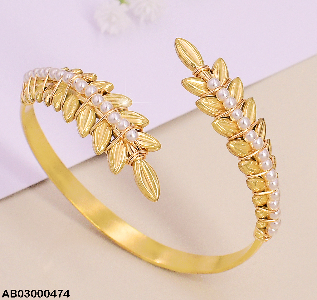 BRAZALETE DOR. ONDULADO / PERLAS  BLANCAS BA121-131