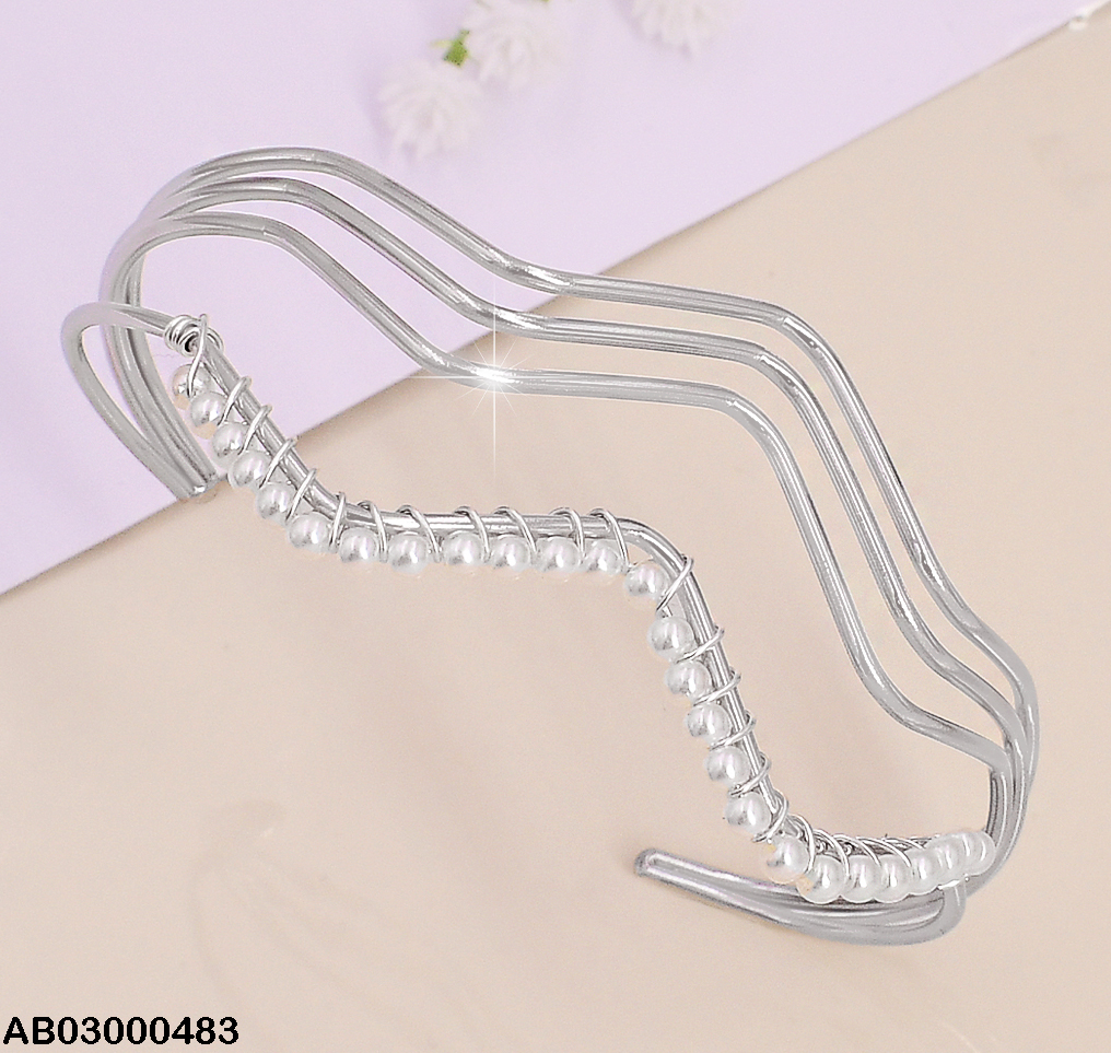 BRAZALETE PLAT. ONDULADO 4 LINEAS / PERLAS PART. SUPERIOR  BA112-131