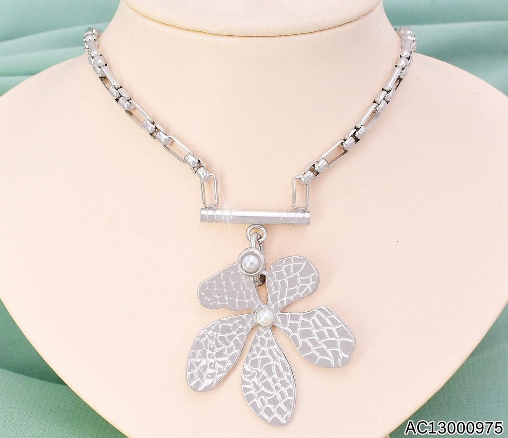 CADENA PLAT. DIJE BARRA HORIZ.FOR 5 PET. IRREG. CA240-131