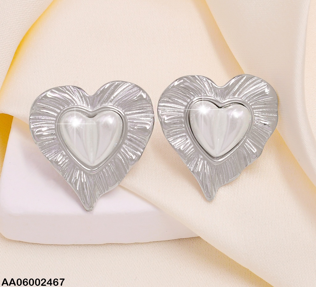 ARETES PLAT.CORAZON CENTRO NACAR EA402-131