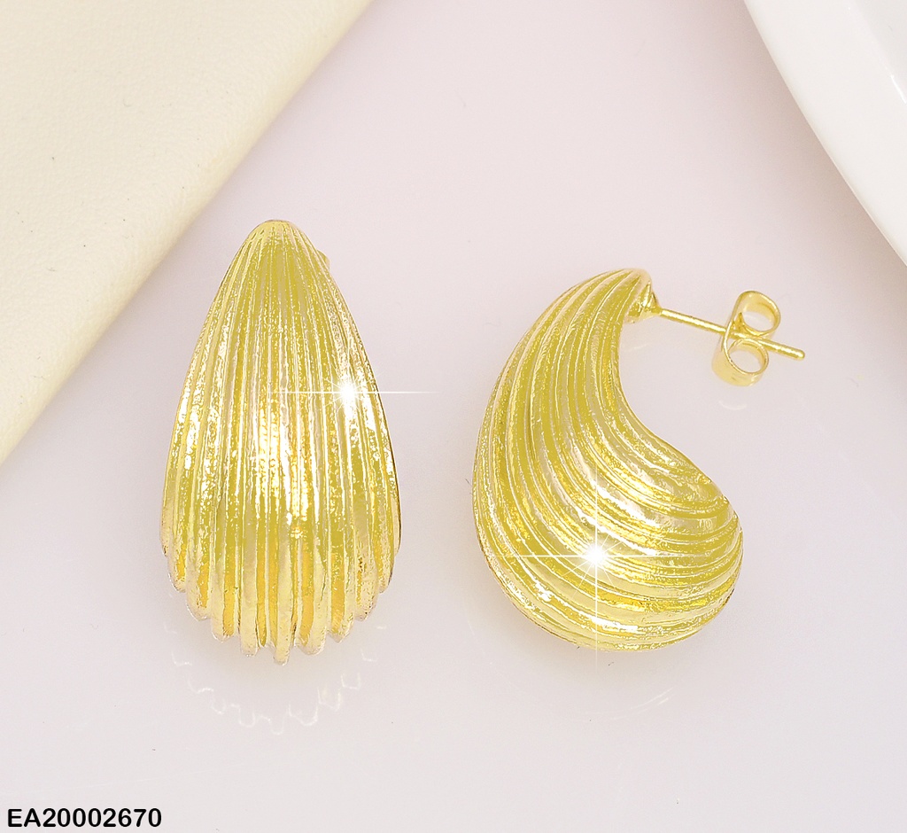 ARETES "J"ANCHAS A RAYAS EE667-130