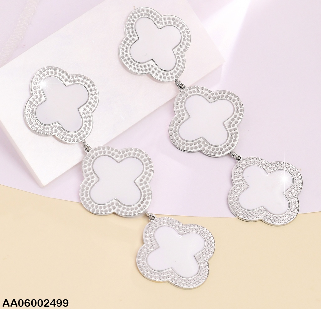 ARETES PLAT COLGANTES 3 FLORES  4 PETALOS COL SURT EA515-131