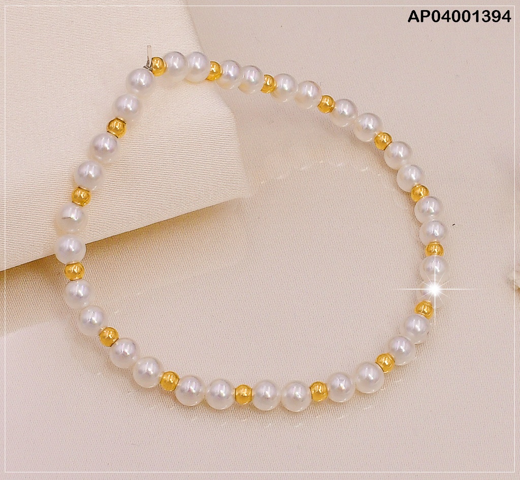 PULSERA PERLAS  BLANCAS 2 CONSECUTIVAS /1 DORADA  BB3101805