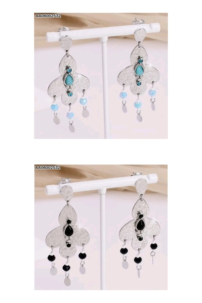 ARETES PLAT. PLANTA 3 PETALOS CORRUGADO GOTAS NEGRAS EA497-131