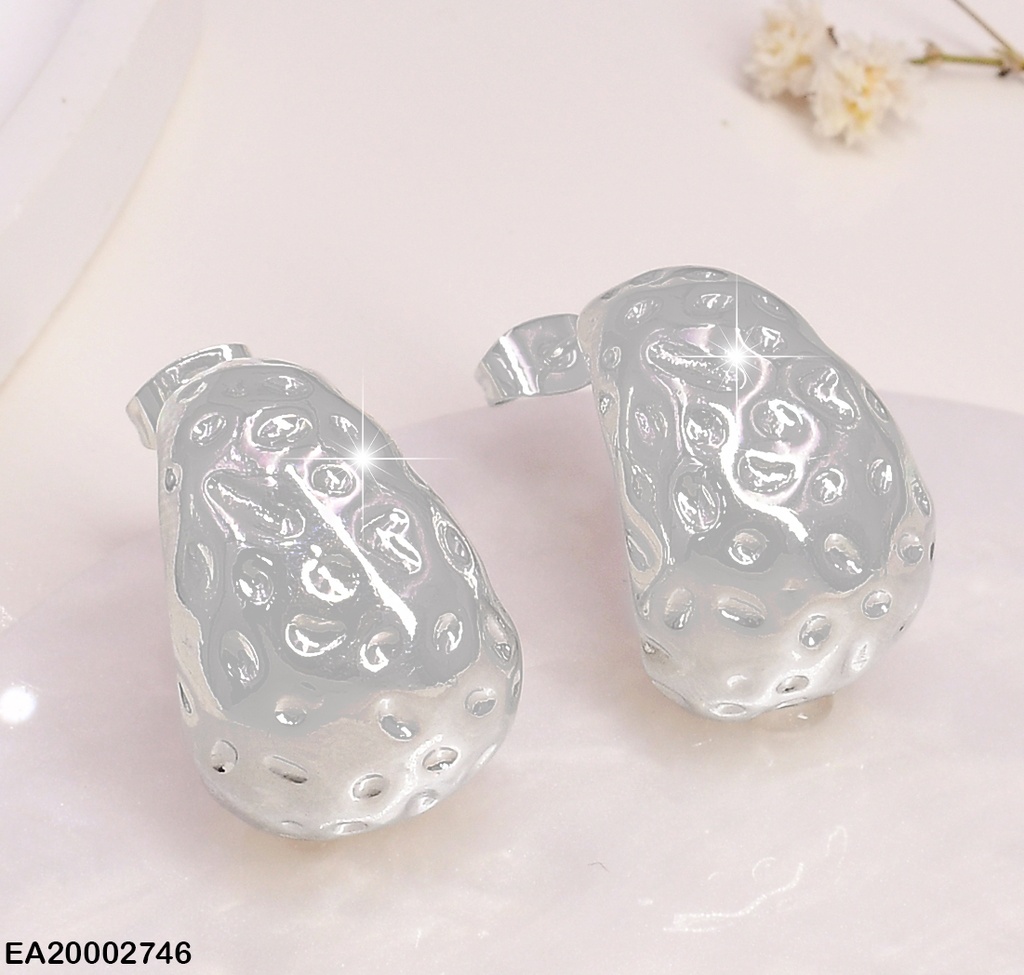 ARETES "J" SOLIDOS PUNTEADOS EE680-130 (NPE2025)