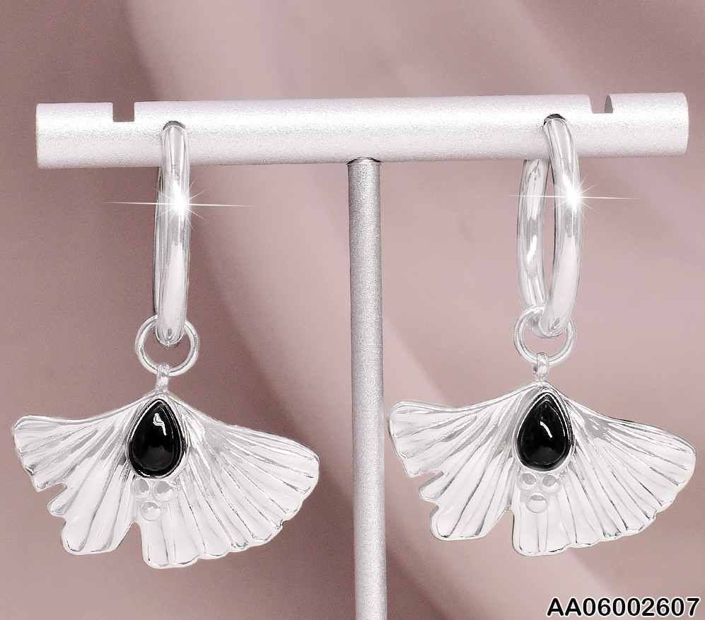 ARETES HUGGIES PLAT- ABANICO IRREG.GOTA CENTRO EA543-131