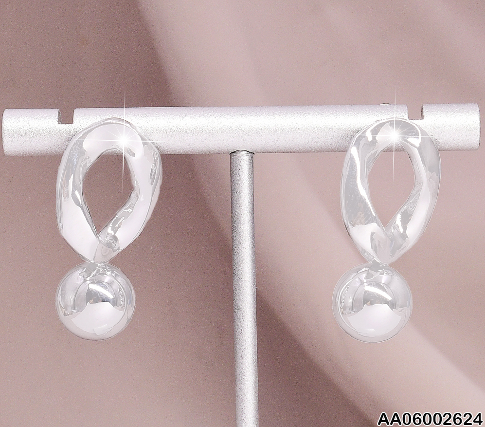 ARETES PLAT."0"APLANADAS C/PELOTA COLGANTE EA741-45
