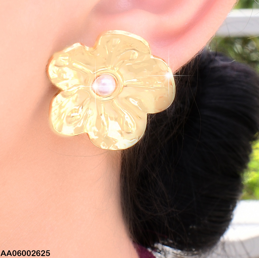 ARETES FLOR 5 PETALOS CENTRO PERLITA EA349-45