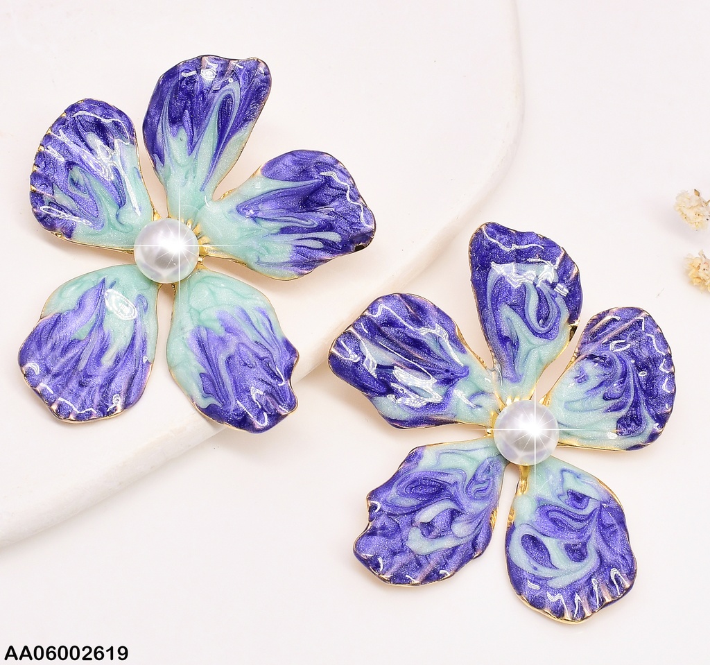 ARETES FLOR MORADA/VERDE MENTA  5 PET.CENTRO PERLITA EA589-45